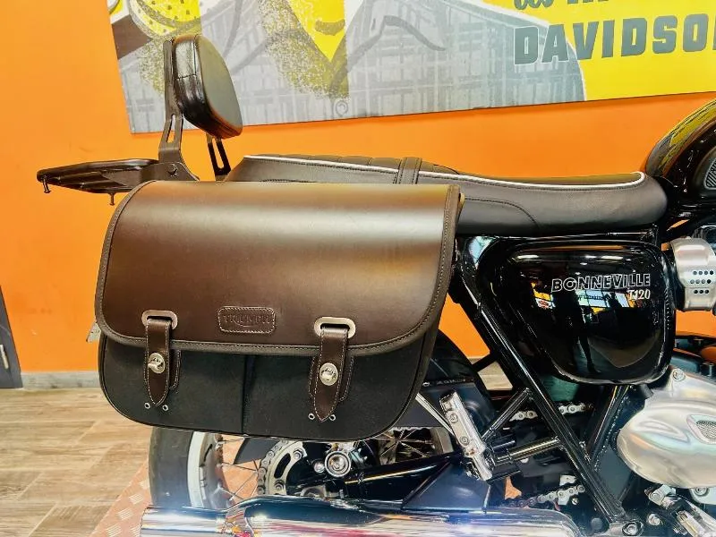 BONNEVILLE T120