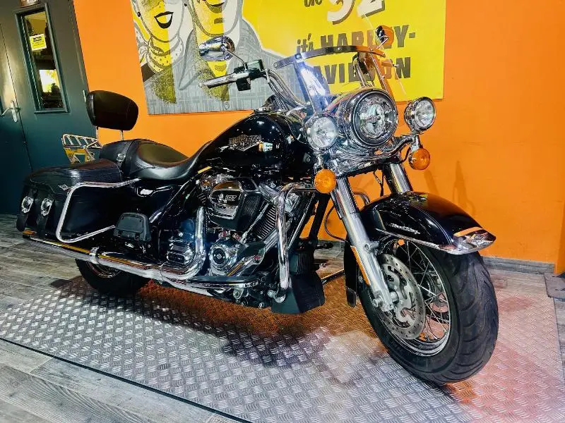 TOURING ROAD KING 1745 STANDARD