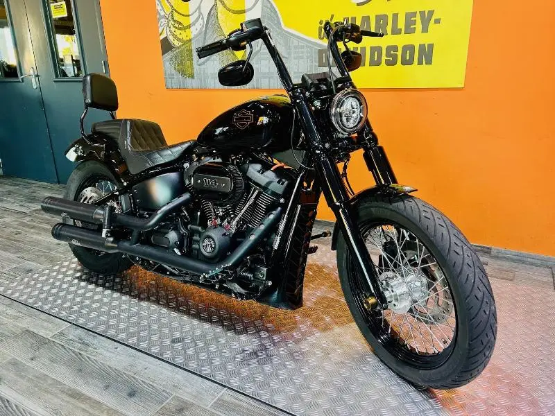SOFTAIL STREET BOB 1868
