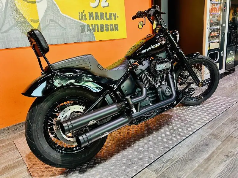 SOFTAIL STREET BOB 1868