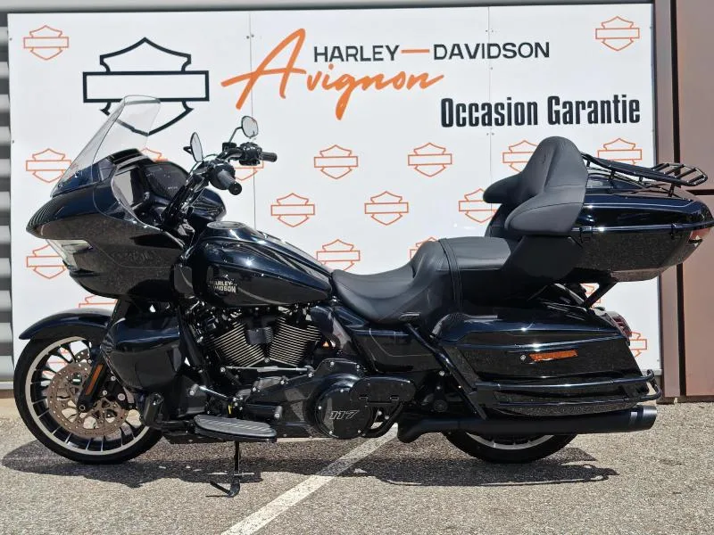 Road Glide limited