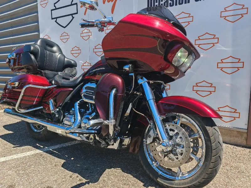 TOURING ROAD GLIDE 1800 ULTRA CVO
