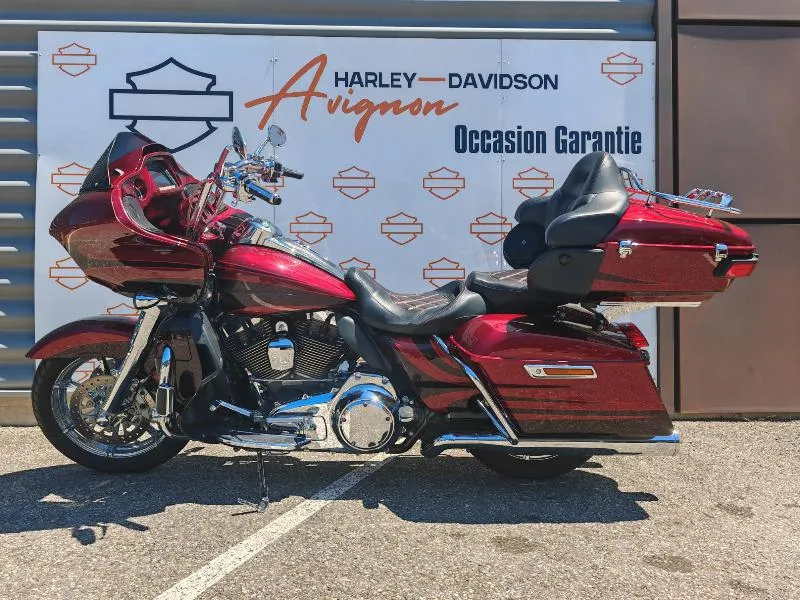 TOURING ROAD GLIDE 1800 ULTRA CVO