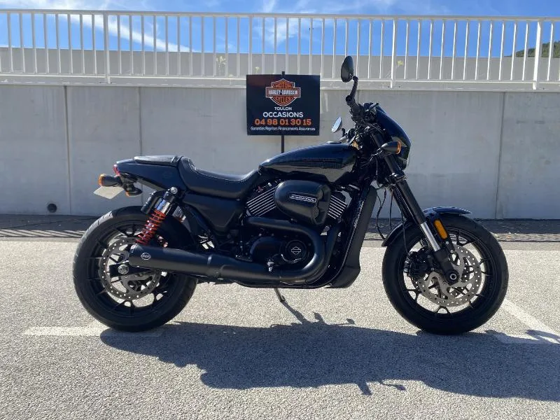 STREET ROD 750