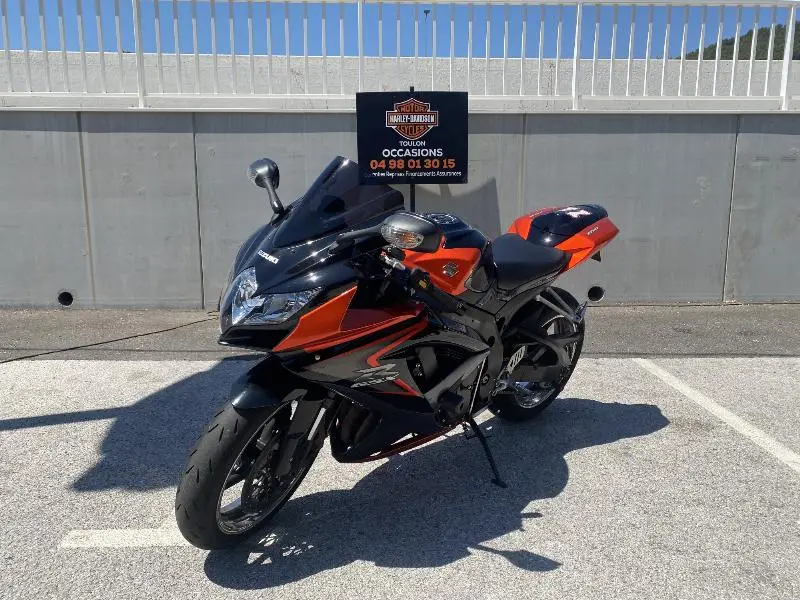 GSXR 750