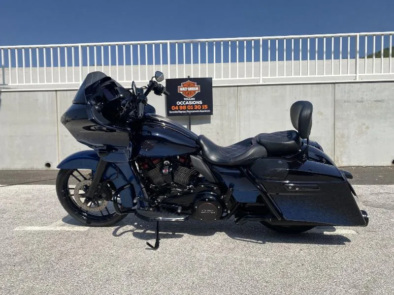 TOURING ROAD GLIDE 1923 CVO