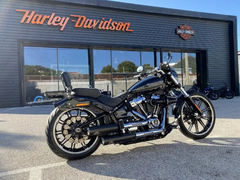 SOFTAIL BREAKOUT 1868