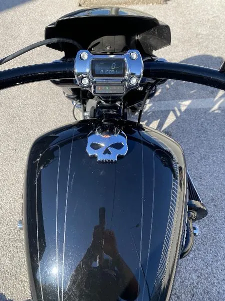 SOFTAIL BREAKOUT 1868