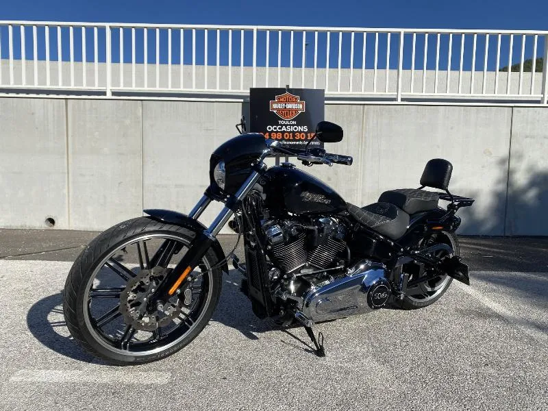 SOFTAIL BREAKOUT 1868