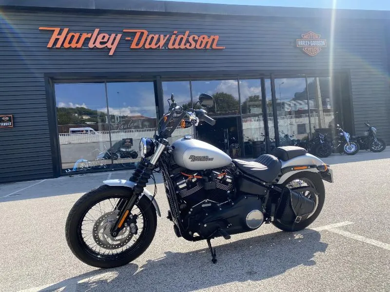 SOFTAIL STREET BOB 1745