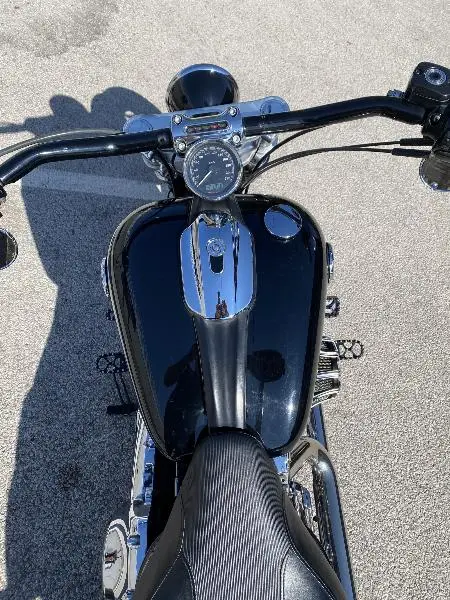 SOFTAIL BREAKOUT 1690