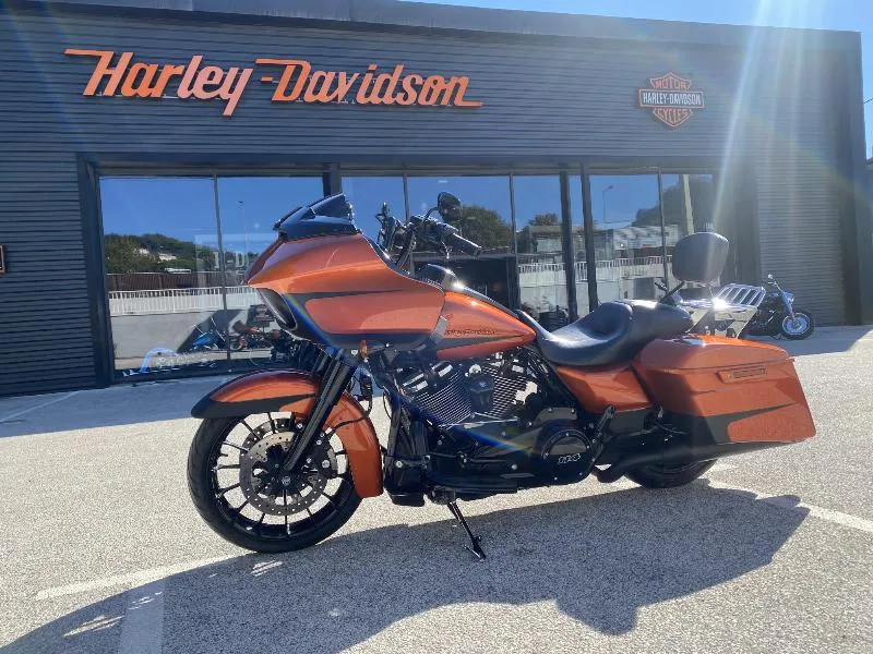 TOURING ROAD GLIDE 1868 SPECIAL