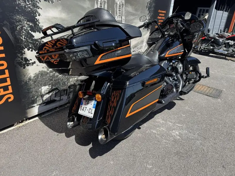 TOURING ROAD GLIDE 1868 SPECIAL