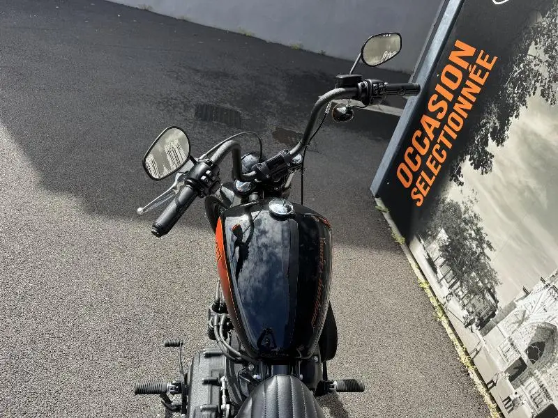 SOFTAIL STREET BOB 1868
