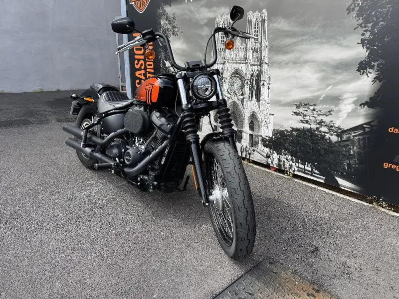 SOFTAIL STREET BOB 1868