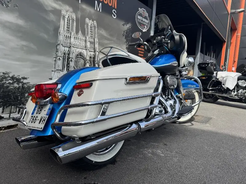 TOURING ELECTRA GLIDE 1868 REVIVAL
