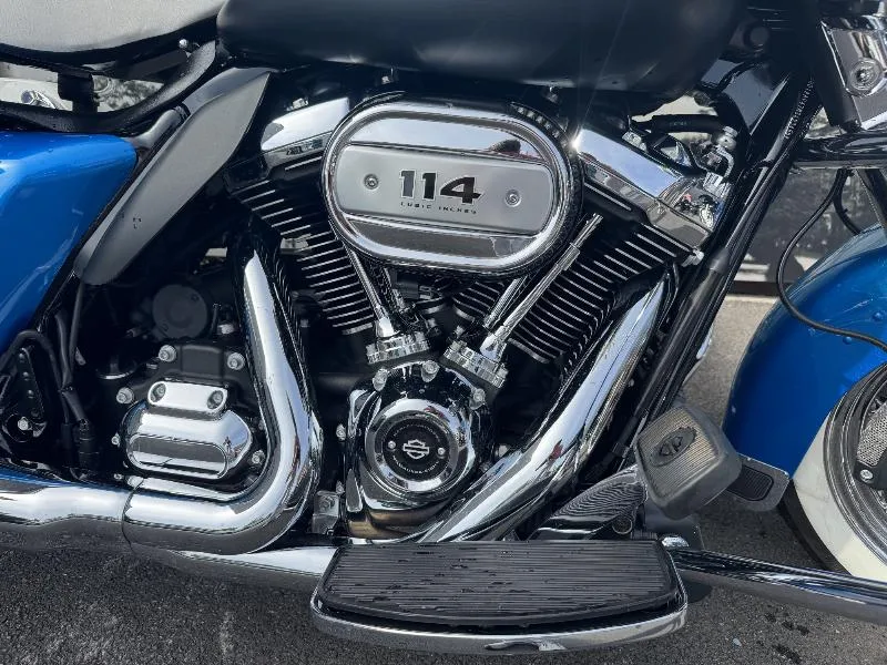 TOURING ELECTRA GLIDE 1868 REVIVAL