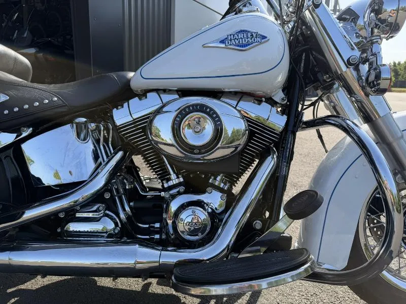 SOFTAIL HERITAGE 1690 CLASSIC