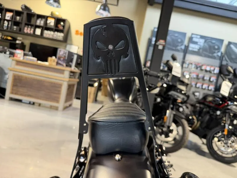SPORTSTER 883