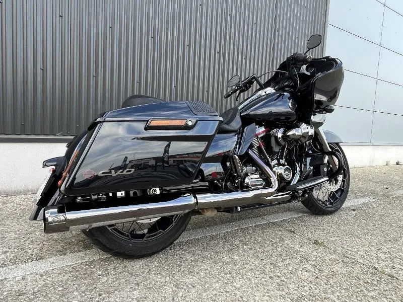 TOURING ROAD GLIDE 1923 CVO