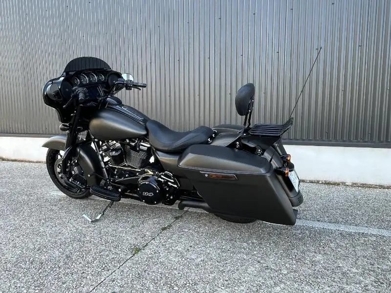 TOURING STREET GLIDE 1868 SPECIAL
