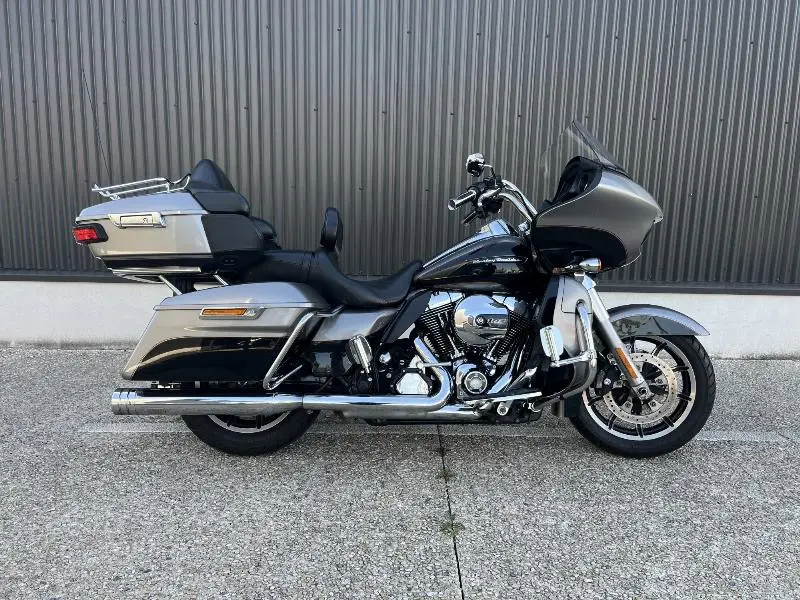TOURING ROAD GLIDE 1690 ULTRA