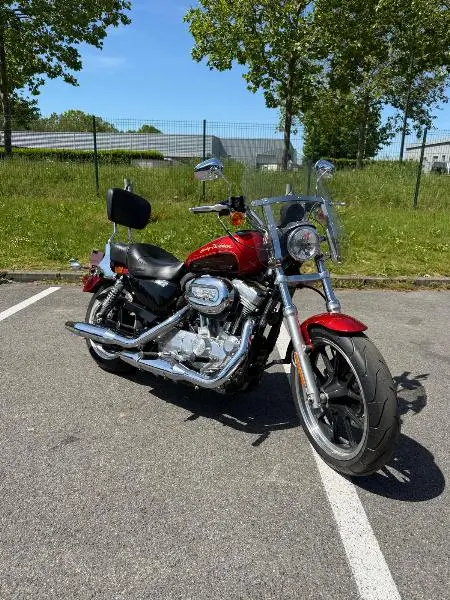 SPORTSTER 883