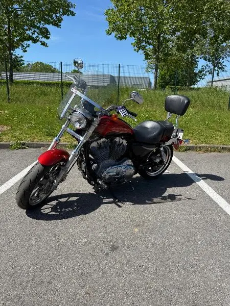 SPORTSTER 883