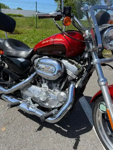 SPORTSTER 883