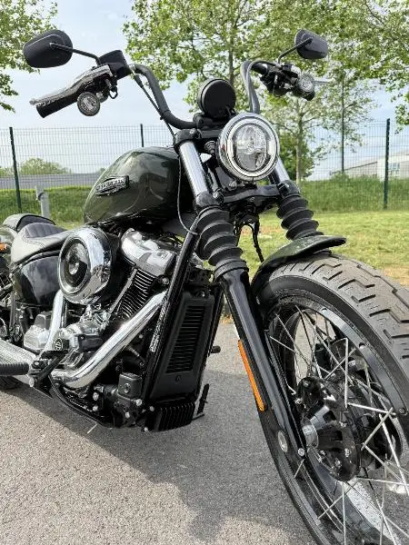SOFTAIL STREET BOB 1923