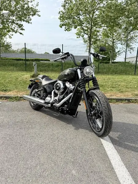 SOFTAIL STREET BOB 1923