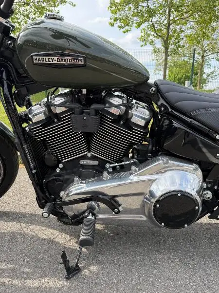 SOFTAIL STREET BOB 1923