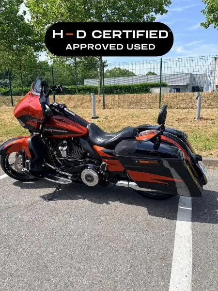 TOURING STREET GLIDE 1868 CVO