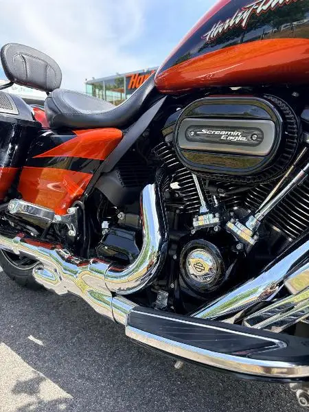 TOURING STREET GLIDE 1868 CVO