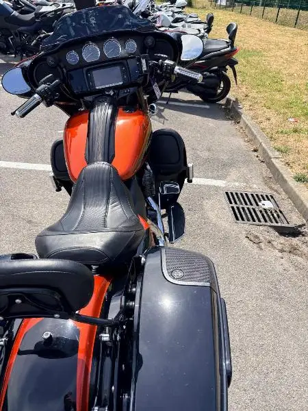 TOURING STREET GLIDE 1868 CVO