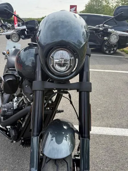 SOFTAIL LOW RIDER 1923 S