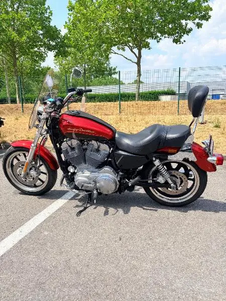 SPORTSTER 883