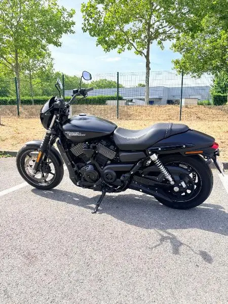 STREET 750
