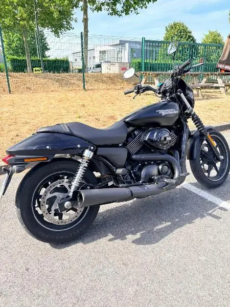 STREET 750