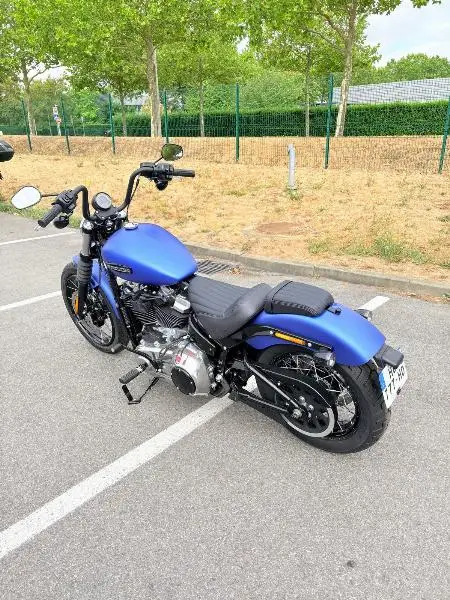 SOFTAIL STREET BOB 1923