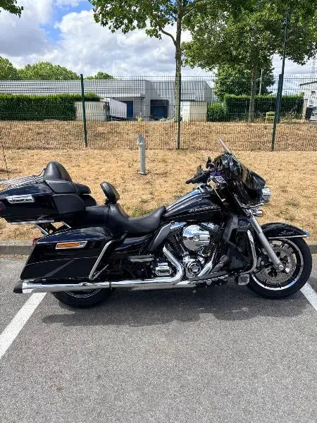 TOURING ELECTRA 1690 ULTRA LIMITED