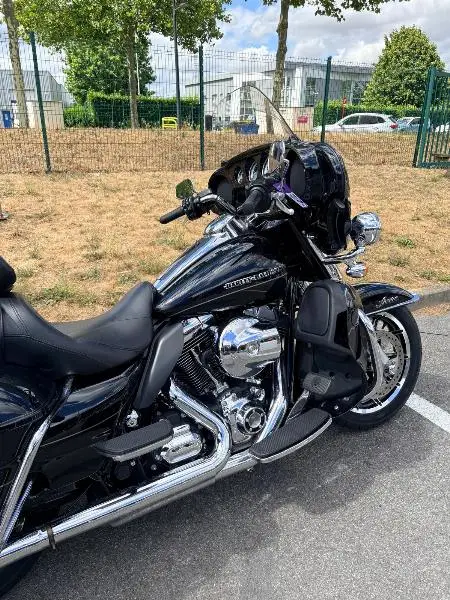 TOURING ELECTRA 1690 ULTRA LIMITED
