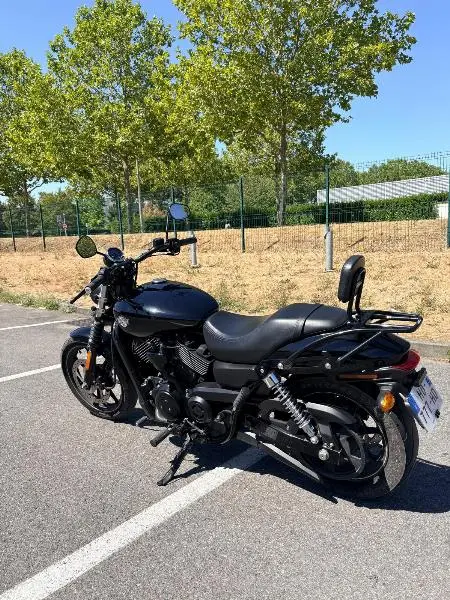 STREET 750