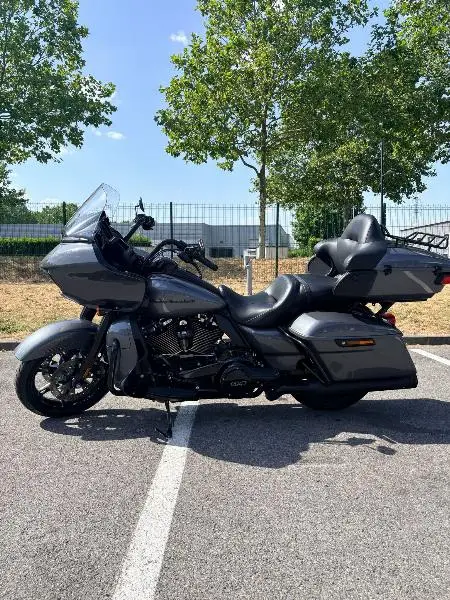 TOURING ROAD GLIDE 1868 LIMITED