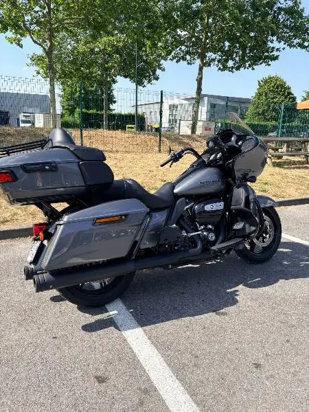 TOURING ROAD GLIDE 1868 LIMITED