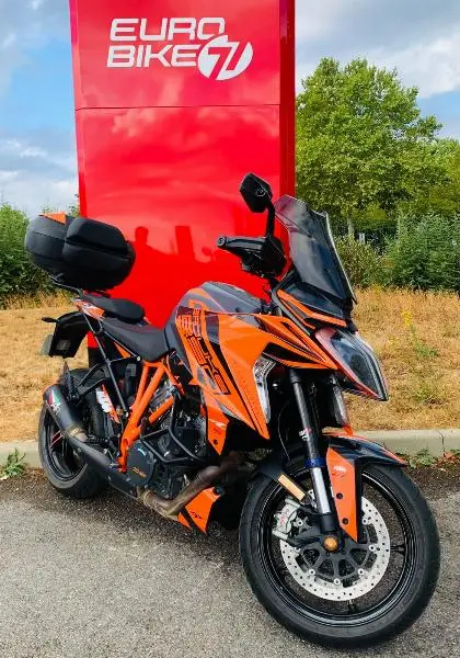 1290 SUPER DUKE GT