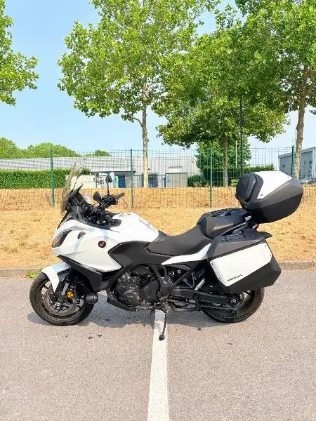 NT 1100