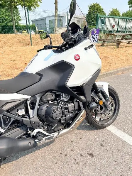 NT 1100