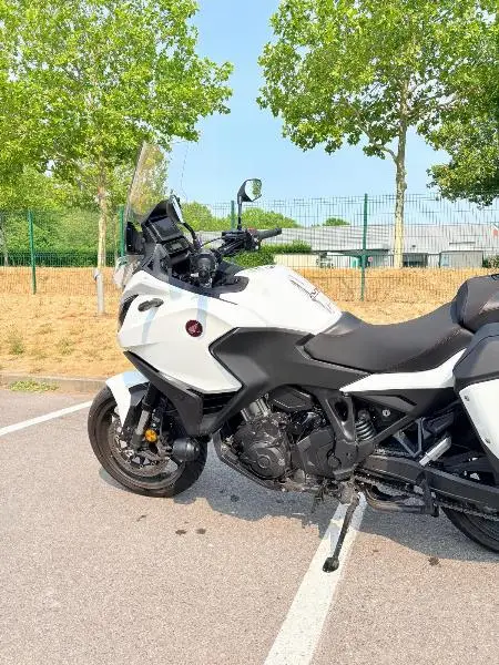 NT 1100