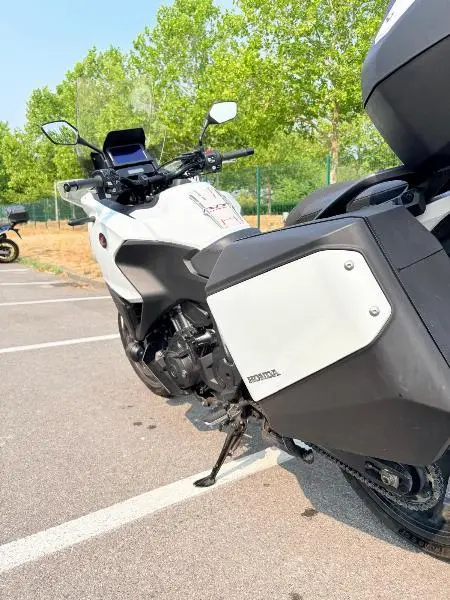NT 1100